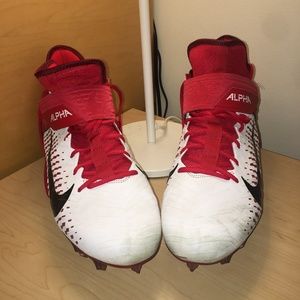 Nike Alpha Menace Pro 2 Mid Men's Football Cleats